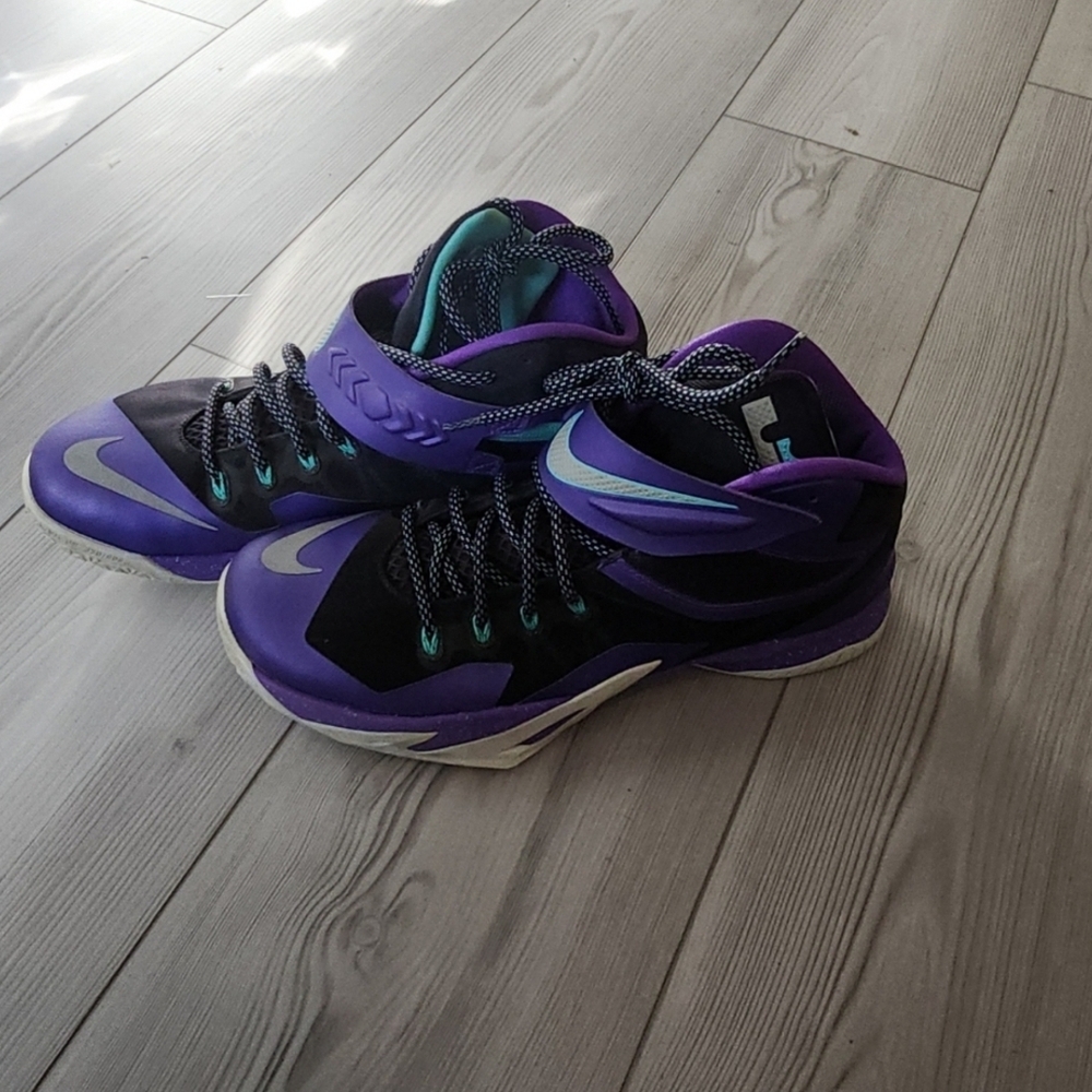 Nike Zoom Soldier 8 'Summit Lake Hornets'